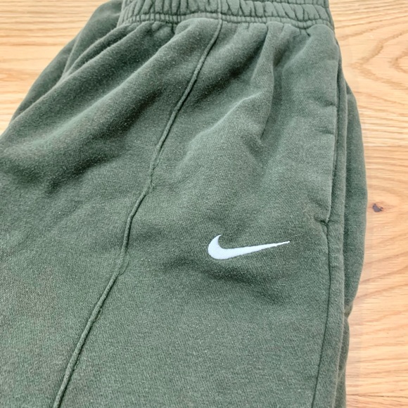 Nike Kaki Green sweatpants - Small - Picture 3 of 3